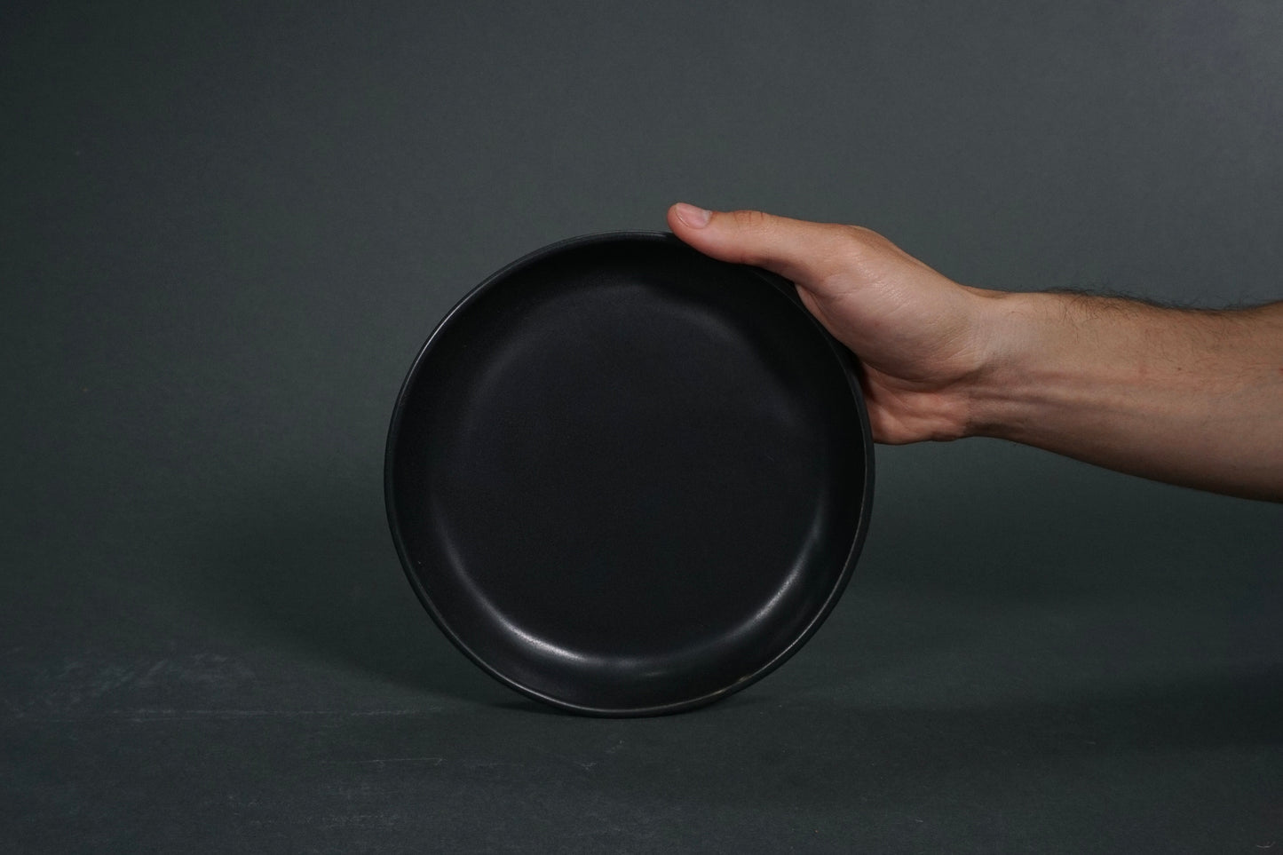 The Dinnerware Set - Matte Black